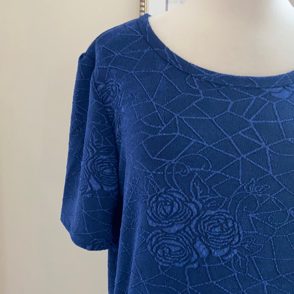 • Lularoe Amelia Dress • - Picture 1 of 9
